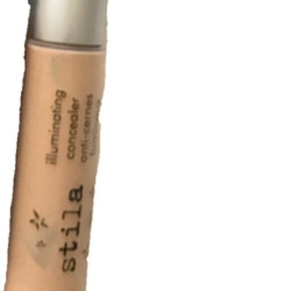 💞 NIB 💞 STILA ILLUMINATING CREAMY CONCEALER - 💞 LIGHT - Picture 1 of 1